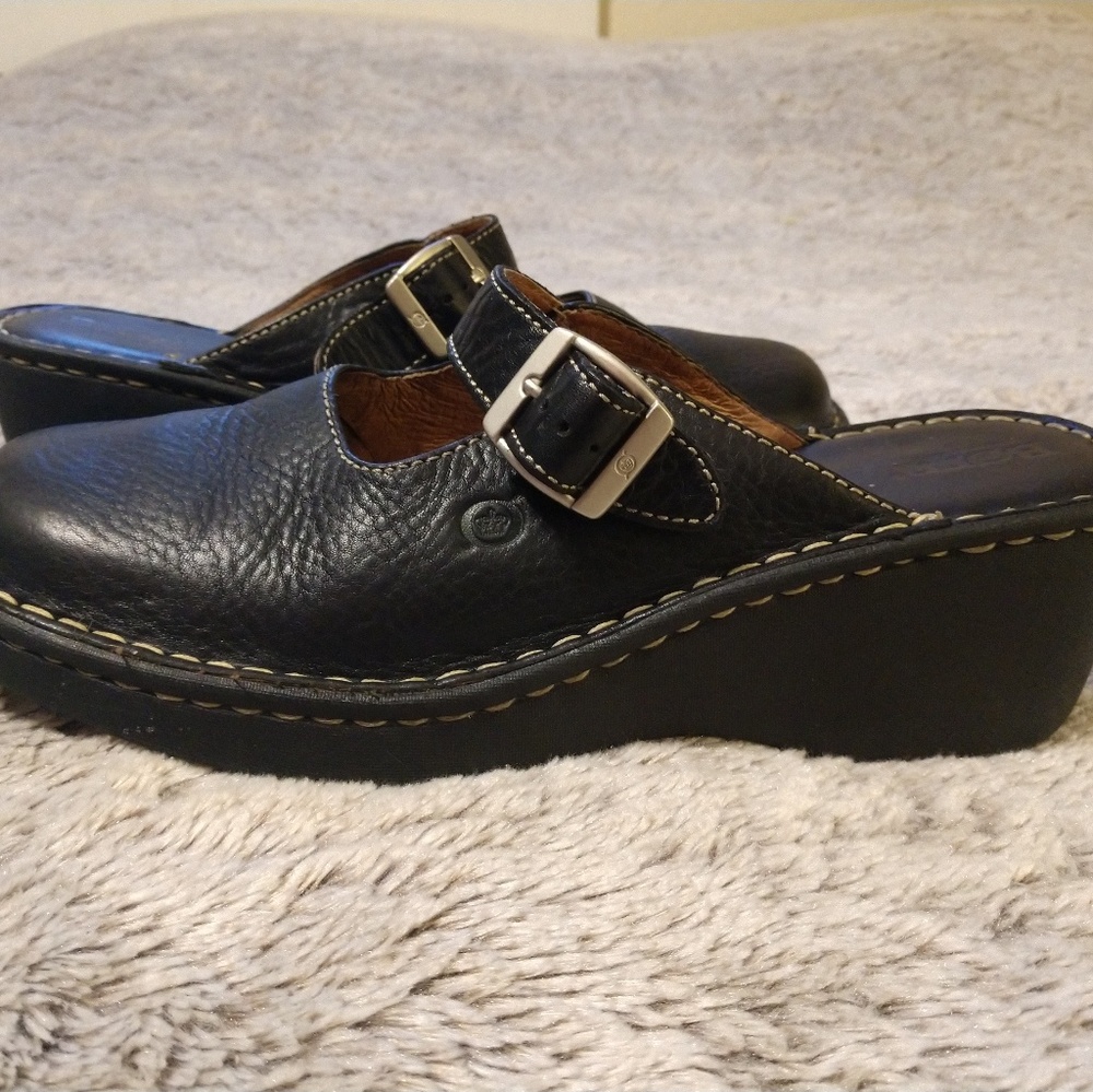 Clogs
